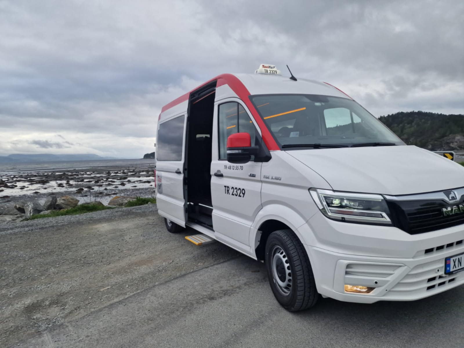 BilCom Taxi premium drosje
